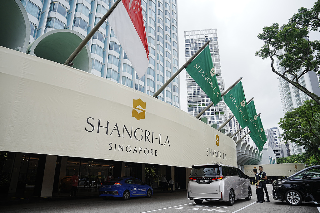 环球时报记者现场感受“香会”的“两面性”：既用中国“吸睛”，